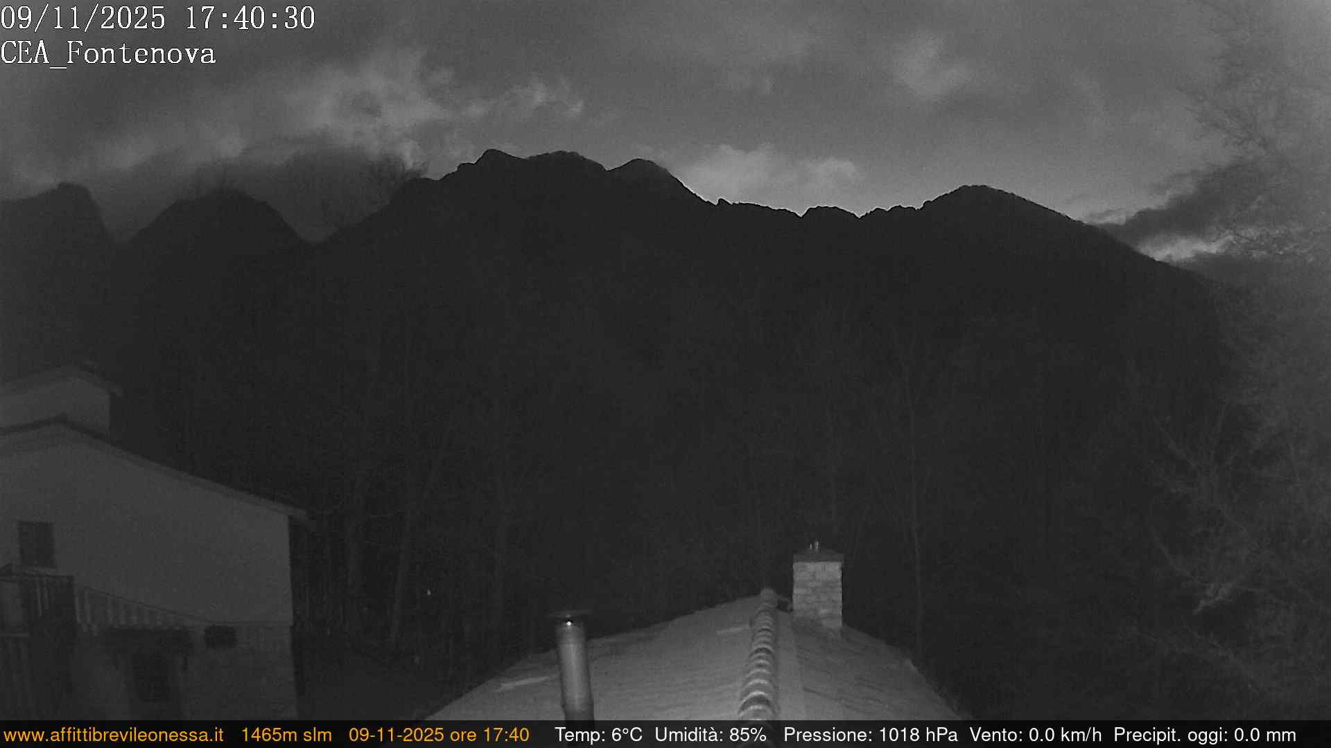 immagine della webcam nei dintorni di Castelluccio Norcia: webcam Leonessa