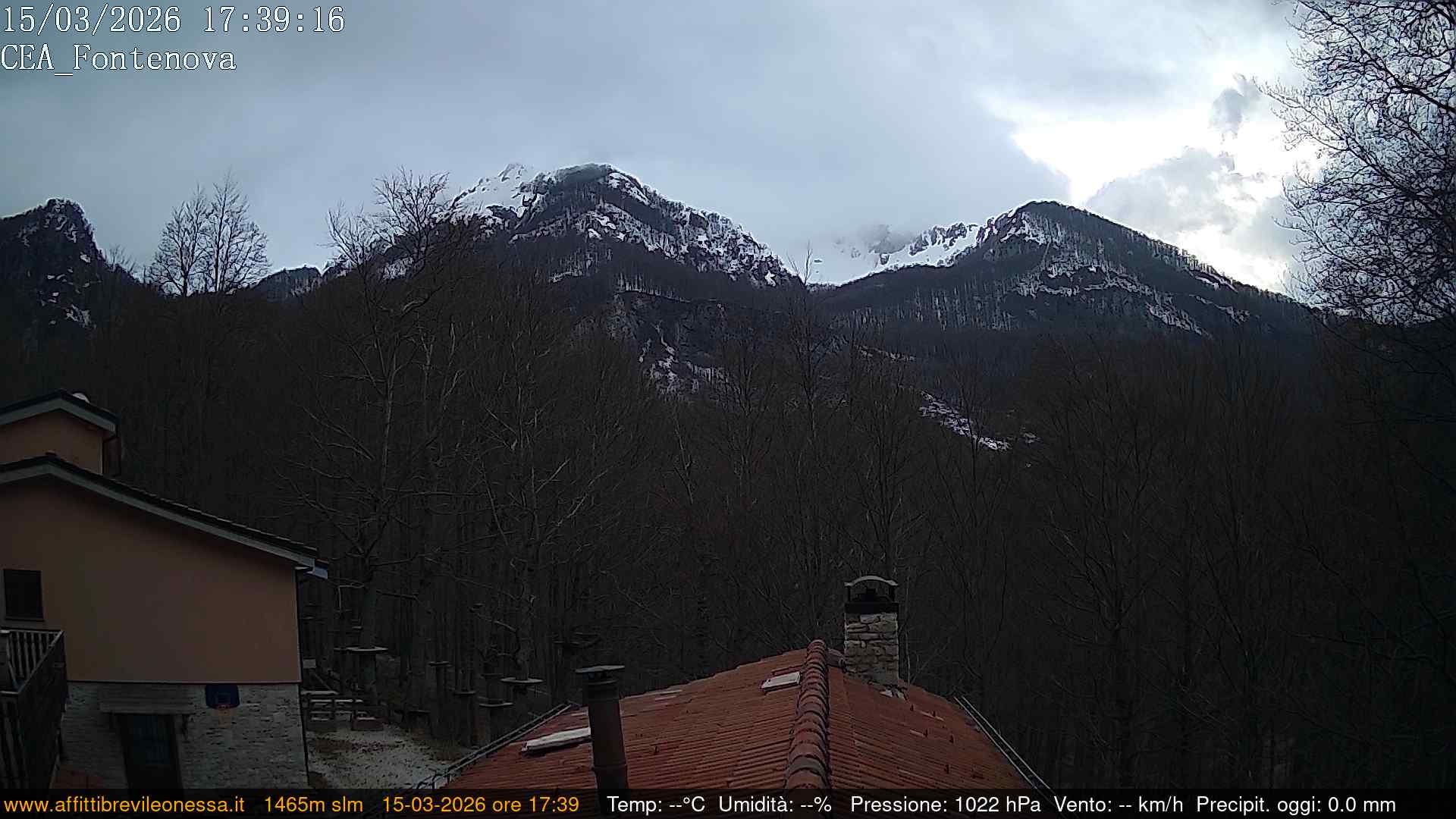 immagine della webcam nei dintorni di Arquata del Tronto: webcam Leonessa