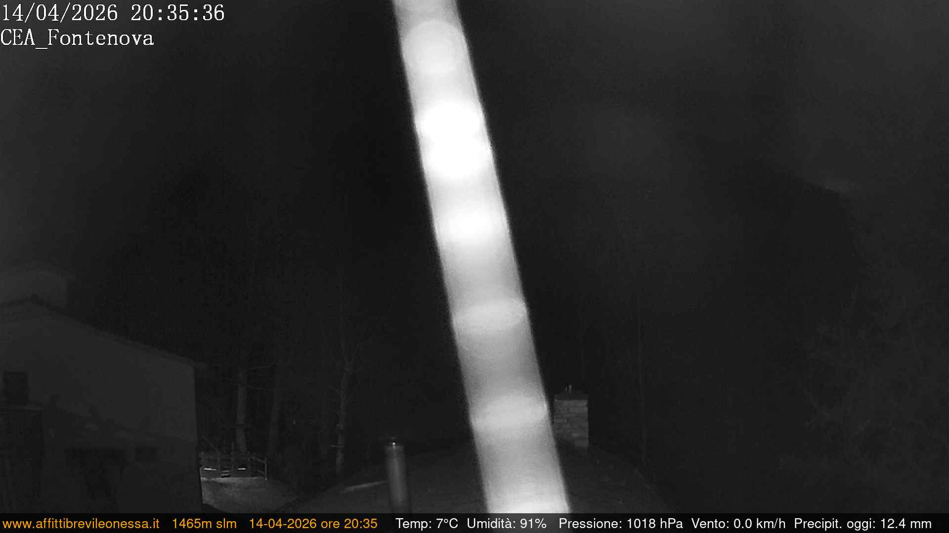 immagine della webcam nei dintorni di Castelluccio Norcia: webcam Leonessa