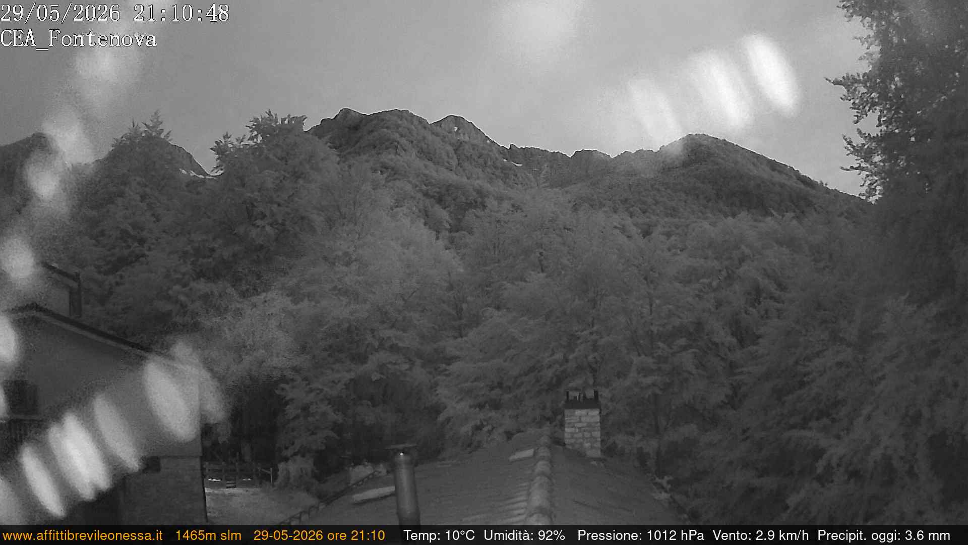immagine della webcam nei dintorni di Castelluccio Norcia: webcam Leonessa
