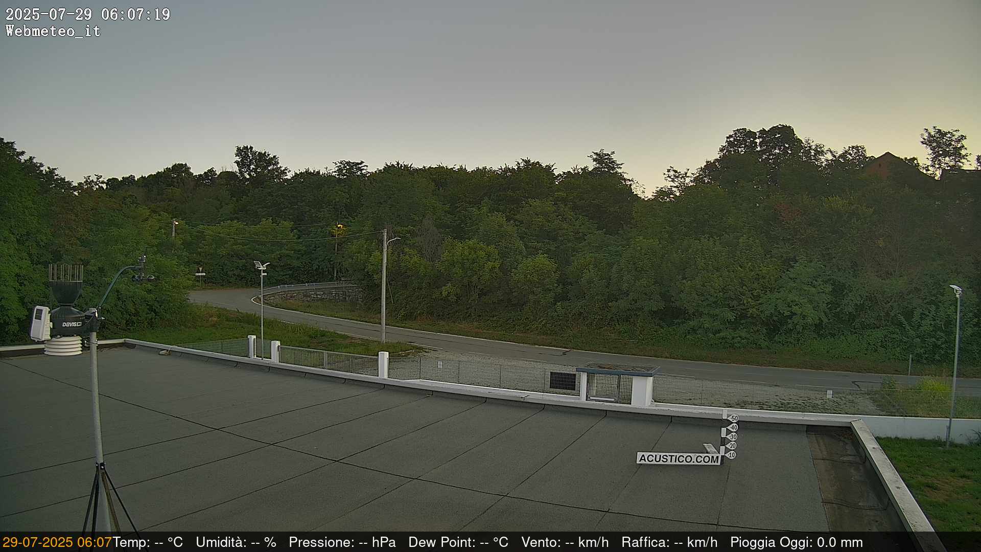 immagine della webcam nei dintorni di Torino Caselle: webcam San Francesco al Campo